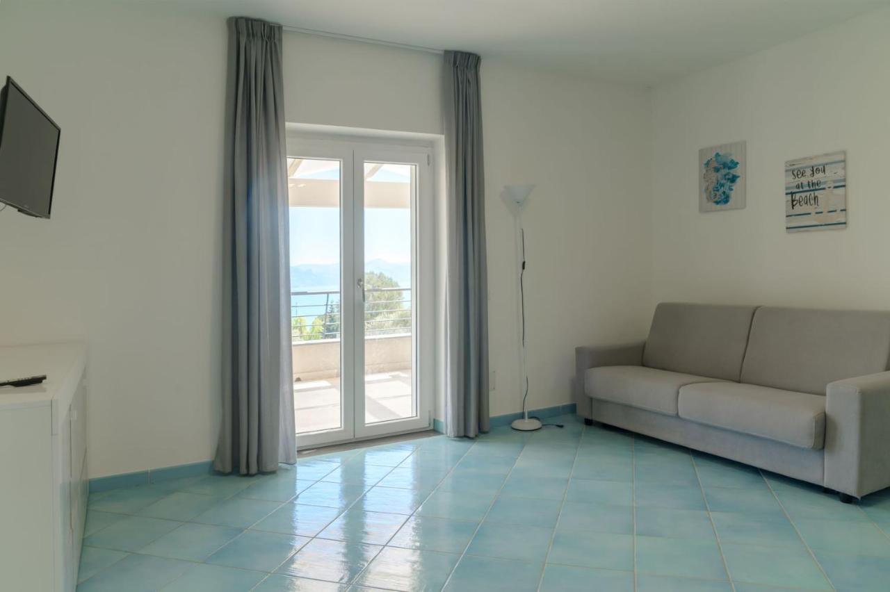 L'Incanto Del Golfo Apartment Скарио Екстериор снимка