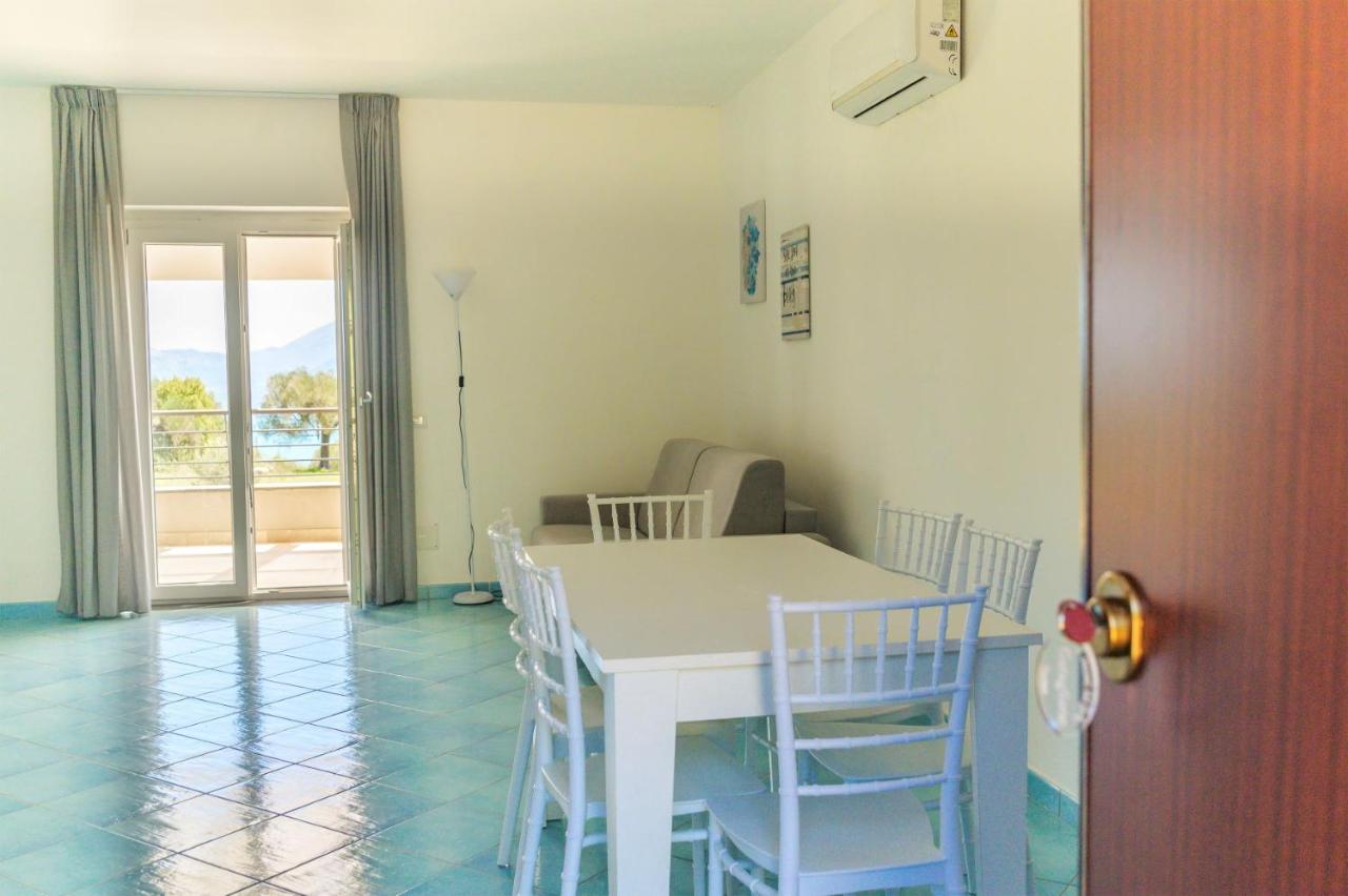 L'Incanto Del Golfo Apartment Скарио Екстериор снимка